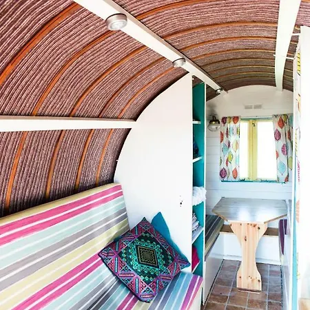 Luxe tent Clissmann Horse Caravans Glamping Rathdrum